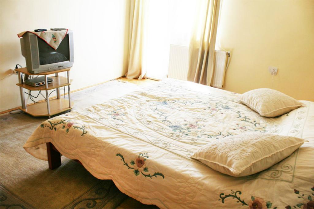 Casa Fortyogo Tîrgu Secuiesc Habitación foto